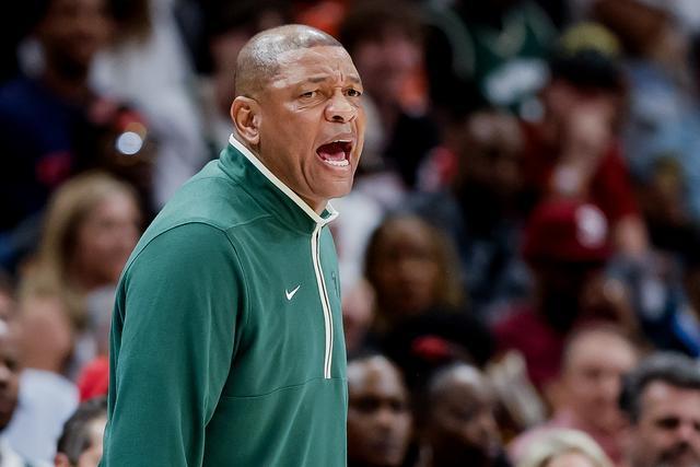 亚运会-赵睿17+4+5 中国男篮大胜中国台北摘铜